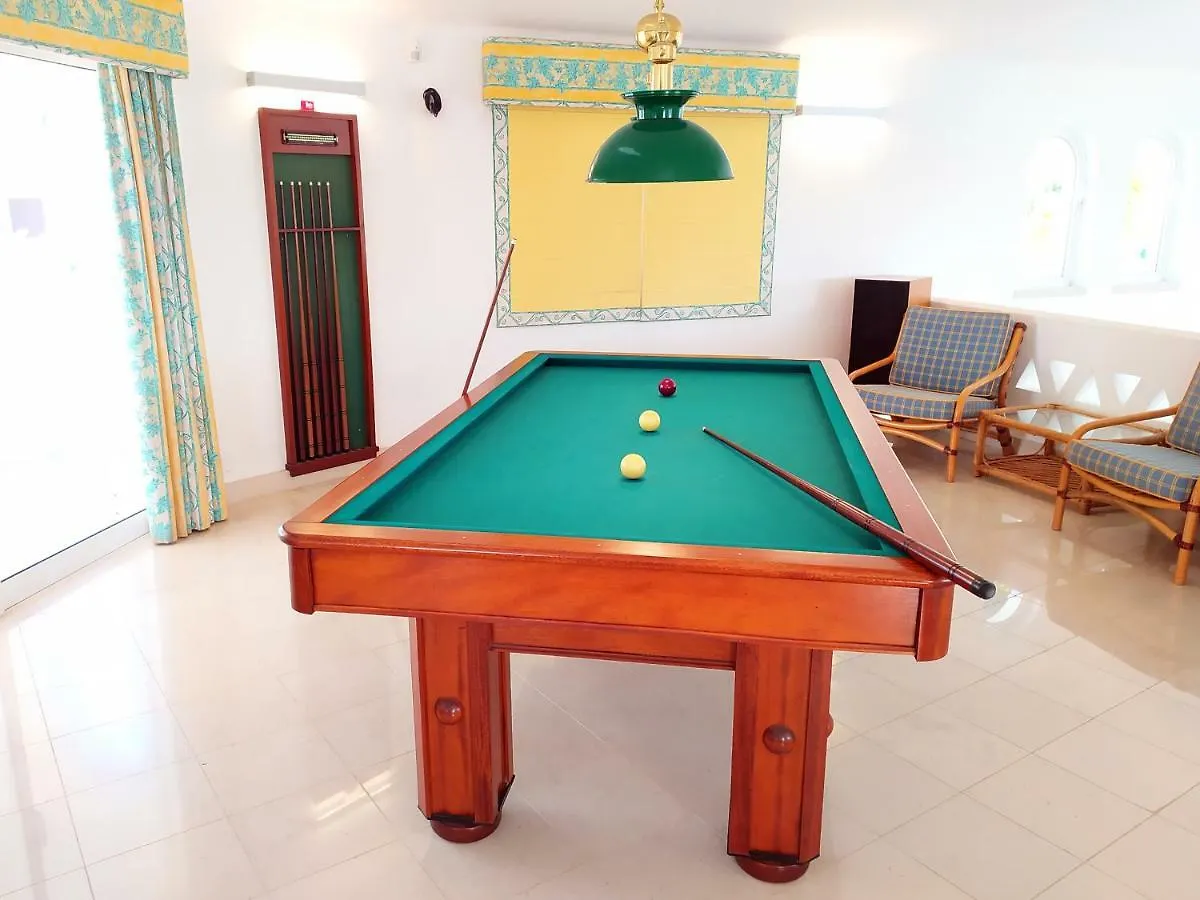 Villa Milu Quarteira Holiday home