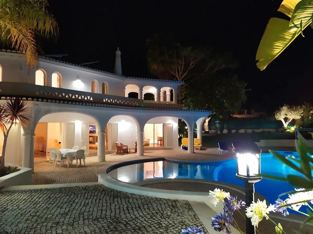 Villa Milu Quarteira 0*,  Portugal